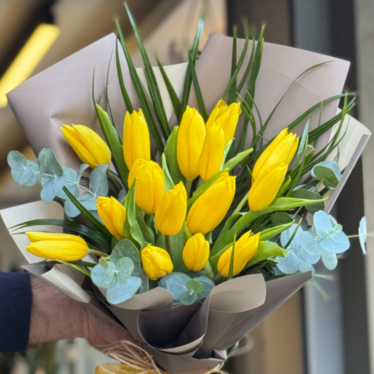Sana Sarı Laleler Aldım