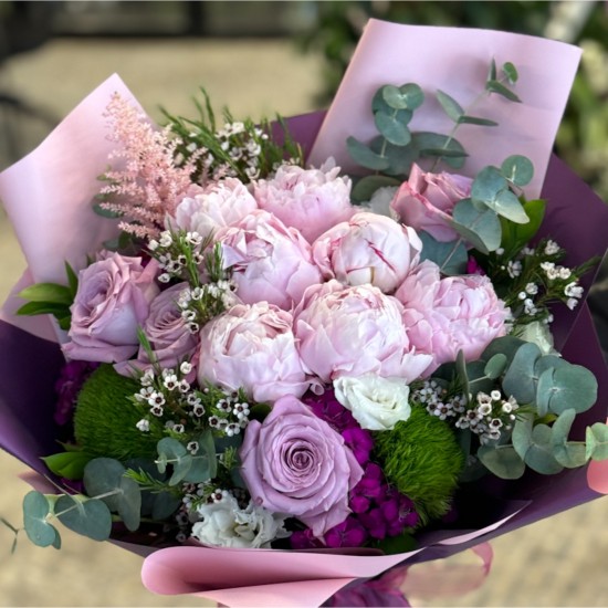 7 Pembe Şakayık Buketi