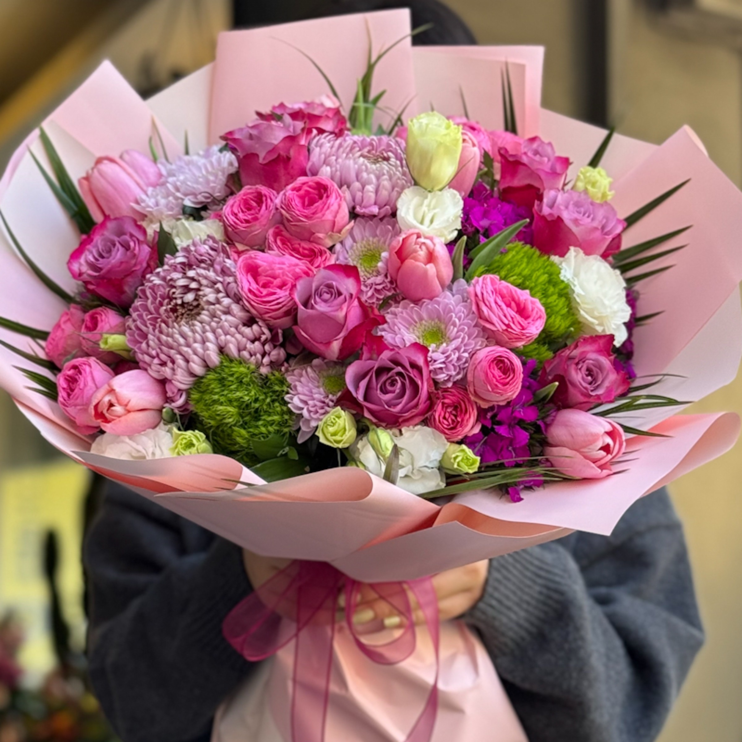 Mevsim Çiçekleri ve Güller