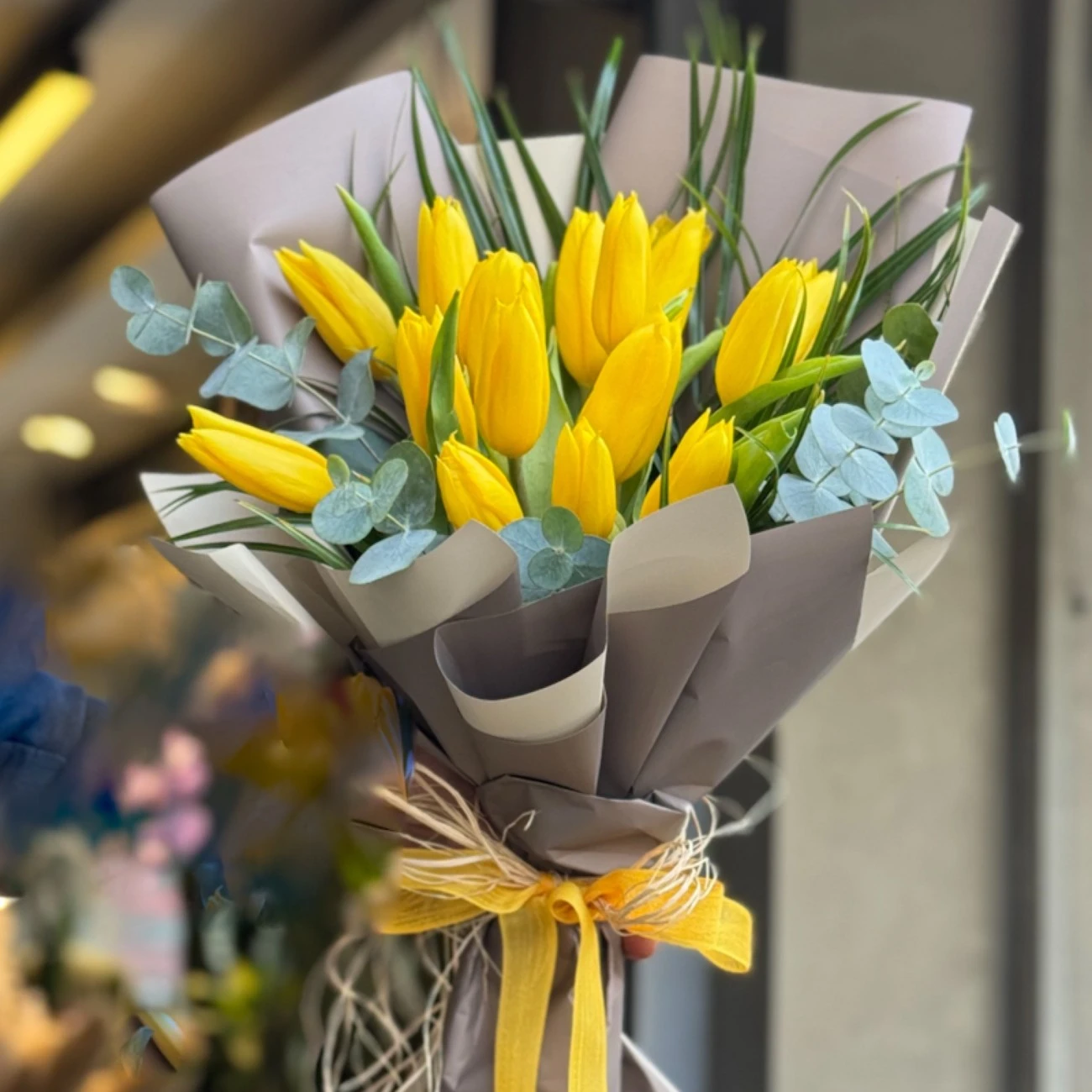 Sana Sarı Laleler Aldım
