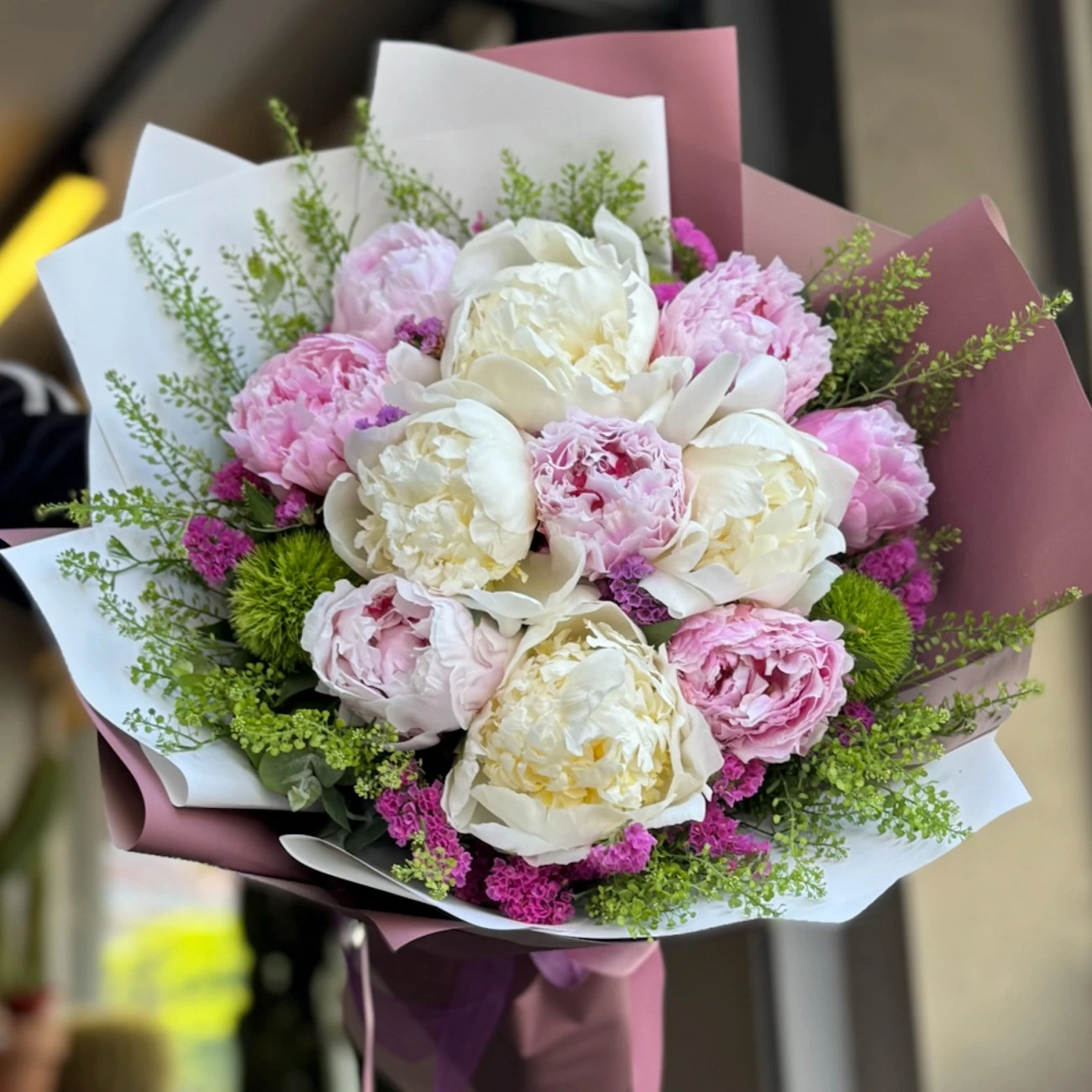 Pembe Beyaz Şakayık Buketi