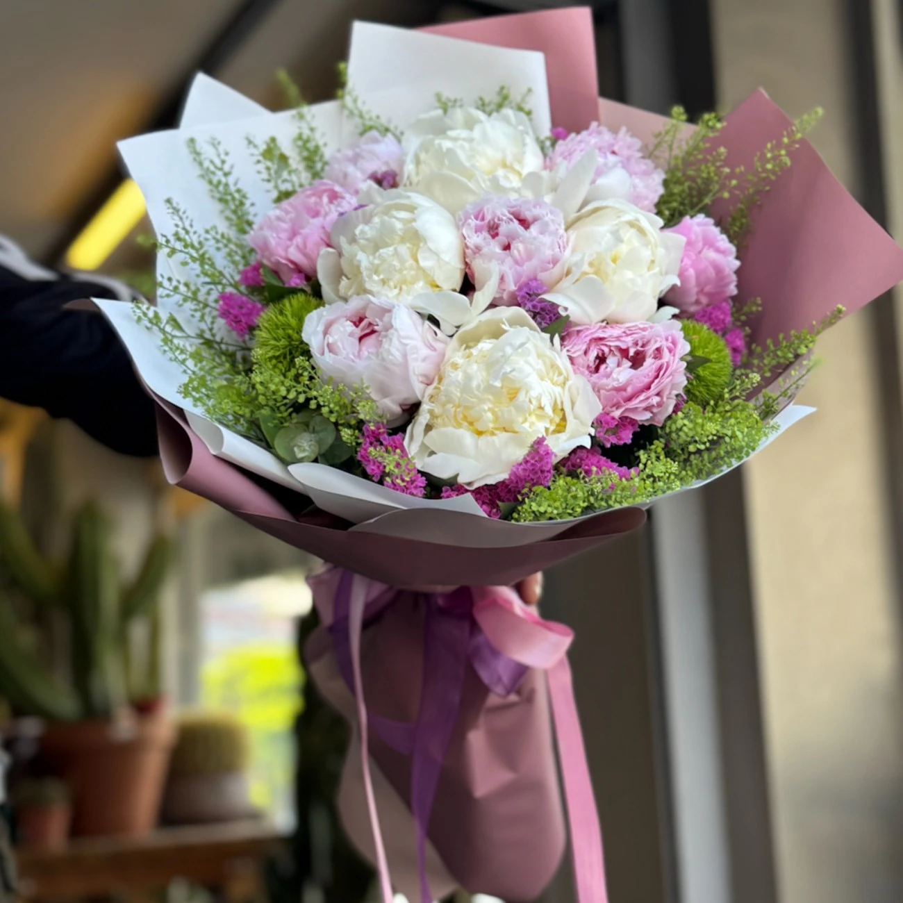 Pembe Beyaz Şakayık Buketi