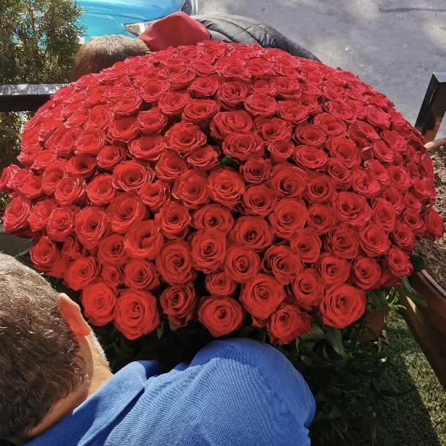 Magical Love Rose Box