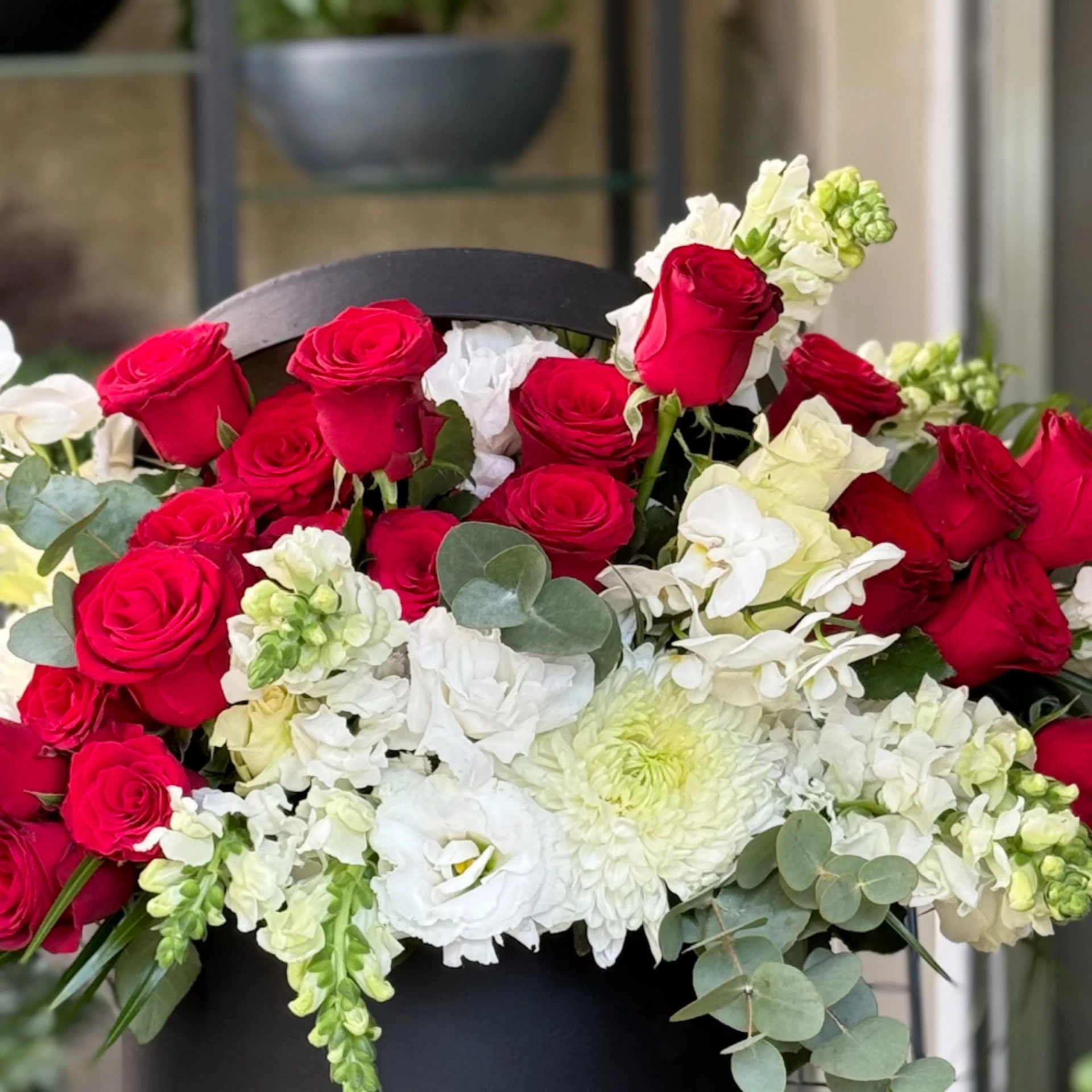 Mihrabat Çiçek Tasarım