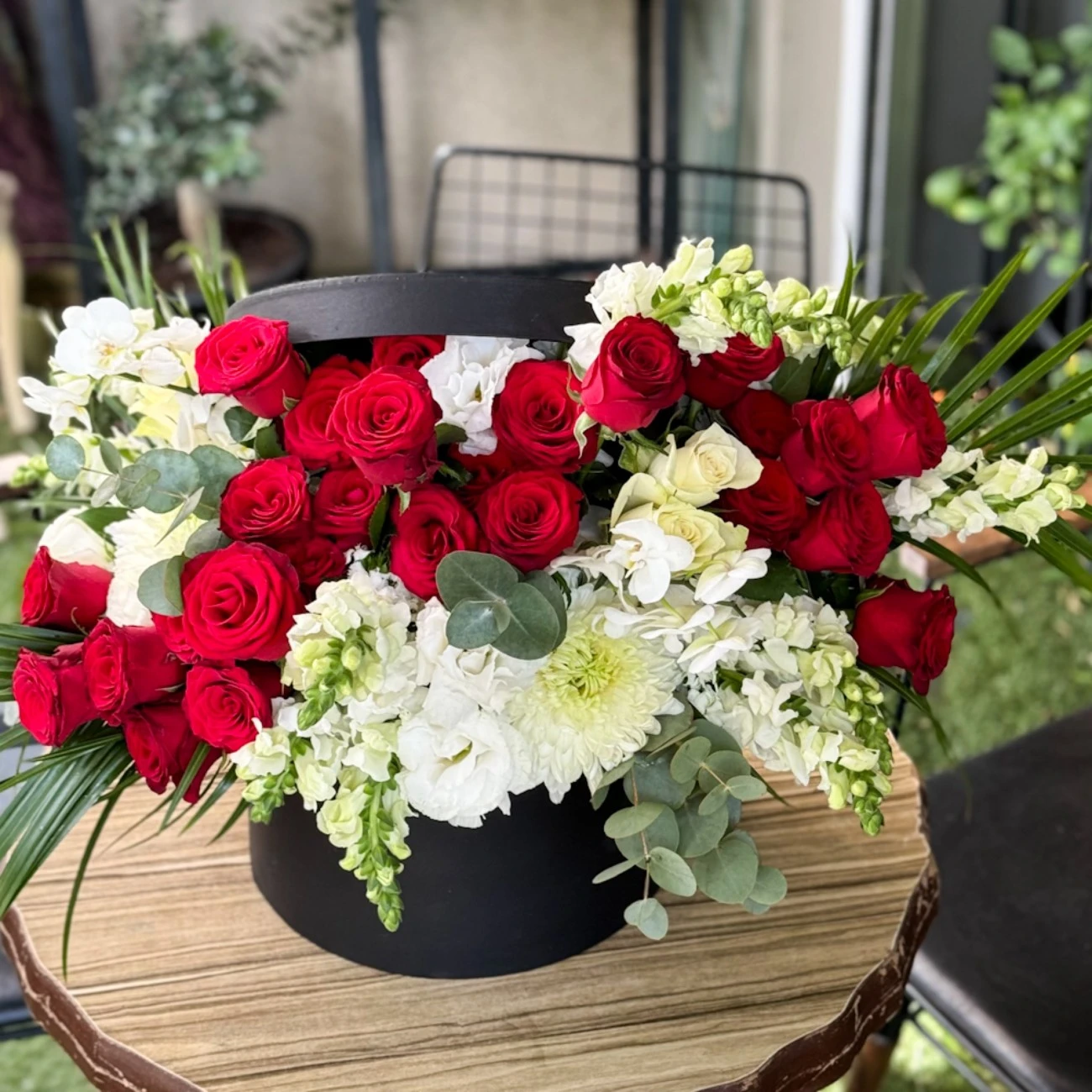 Mihrabat Çiçek Tasarım