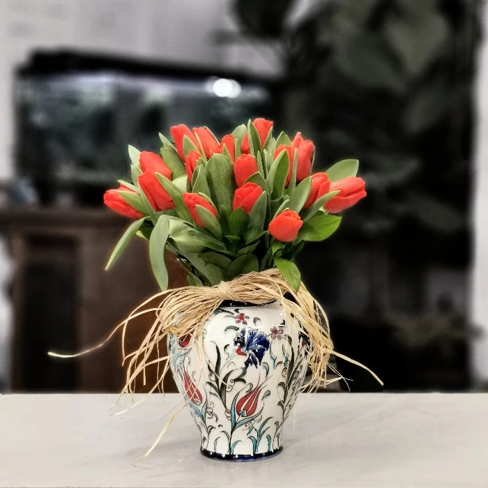 Kırmızı Laleler - Tutkulu Aşk