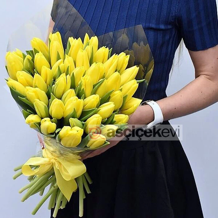 Sarı Lale Buketi