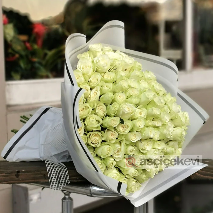 101 Beyaz Gül Buket