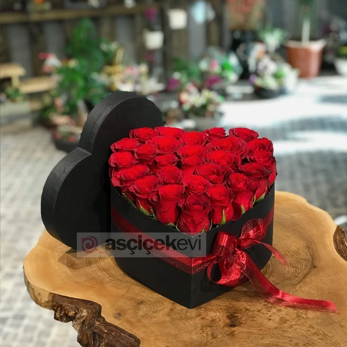 Kalp Kutuda Gülller