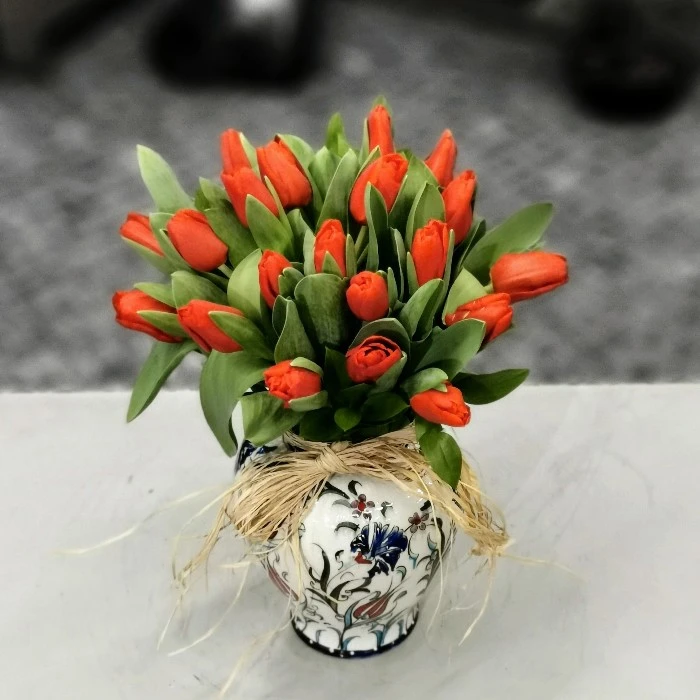 Kırmızı Laleler - Tutkulu Aşk